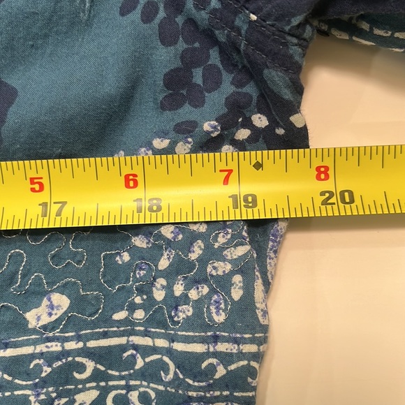 Chico's SIZE 1- Jacket Batik Design with Silver Embellishment Accents Size - Picture 10 of 13